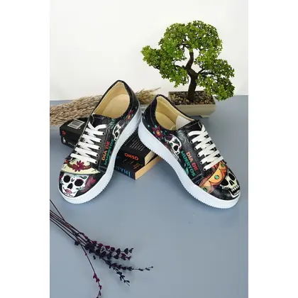 6048 Kurukafa Desen Özel Tasarım Kadın Sneakers
